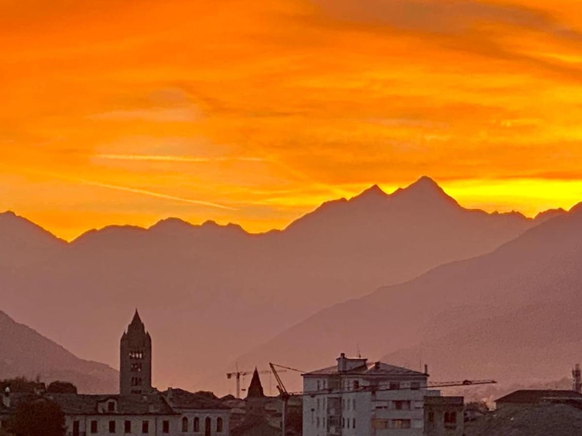 Attico Bellavista Apartment Aosta Luaran gambar